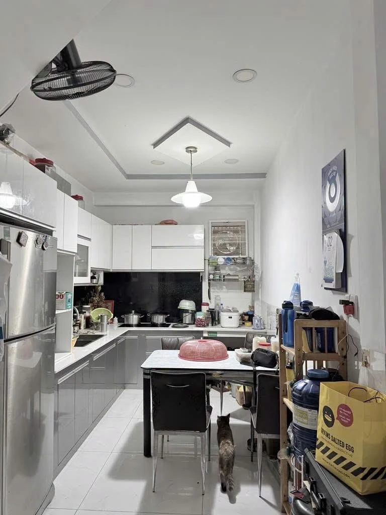Bán nhà BTCT 4 tầng Quận 1, Trần Hưng Đạo, 35m², 10,5 tỷ - Ảnh thu nhỏ 2
