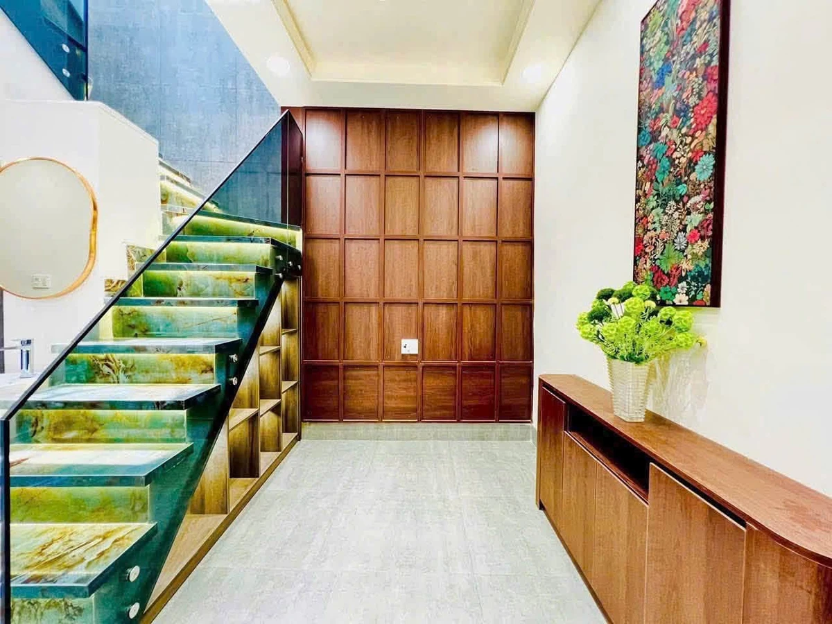 Bán nhà 3PN 23m² đường Dương Quảng Hàm, Gò Vấp giá 3,35 tỷ - Ảnh thu nhỏ 5