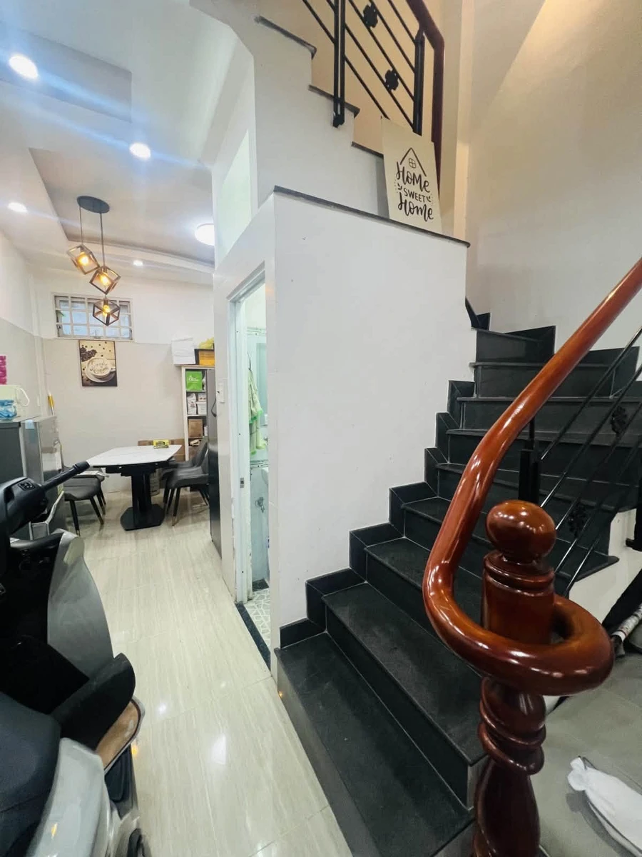 Bán nhà 4 tầng + sân thượng 42m² hẻm Phan Xích Long, Phú Nhuận, 5PN 4WC giá 8 tỷ - Ảnh thu nhỏ 3