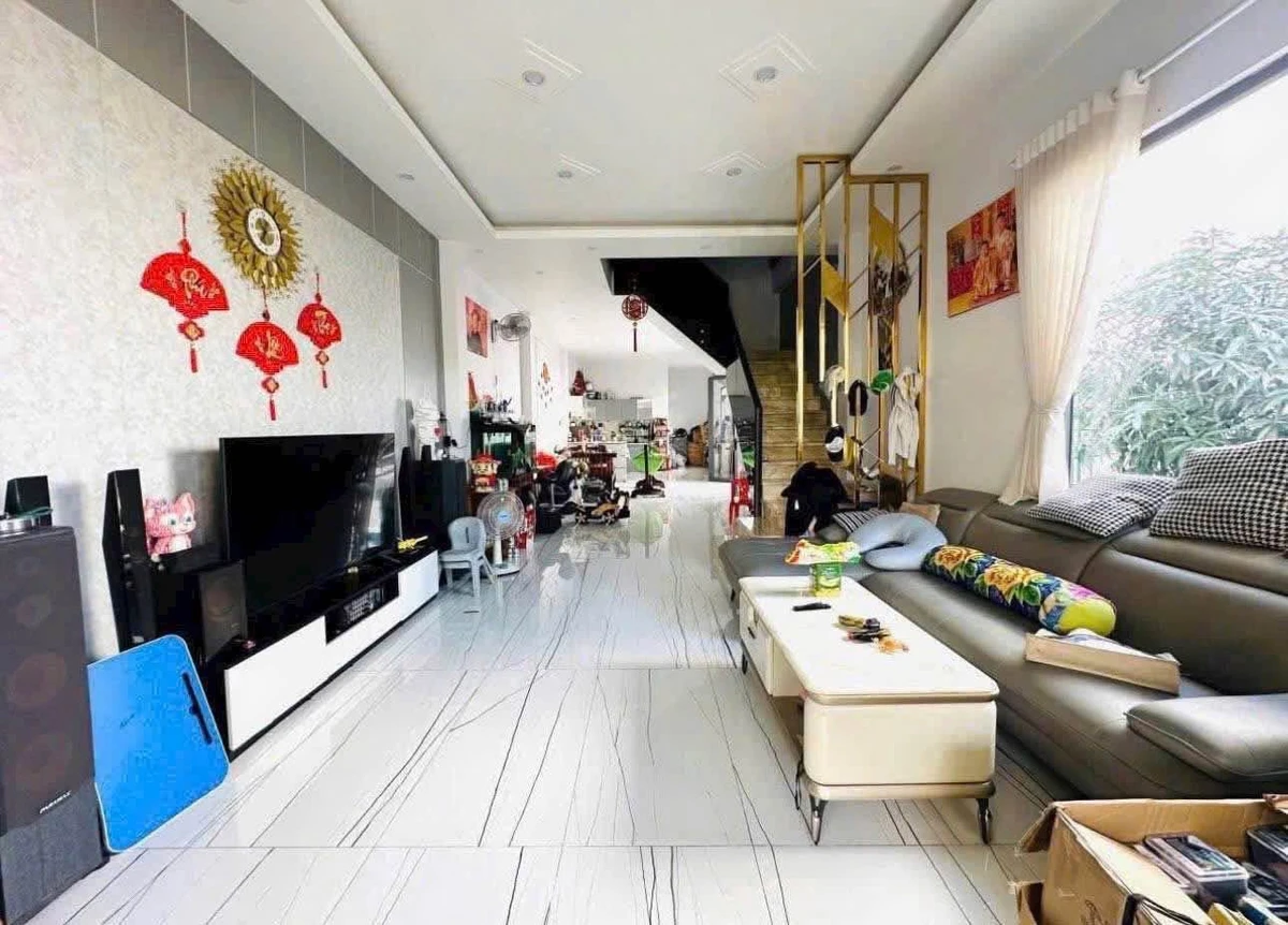 Bán biệt thự sân vườn 160m² 3PN Bình Chánh 1,15 tỷ - Ảnh thu nhỏ 5