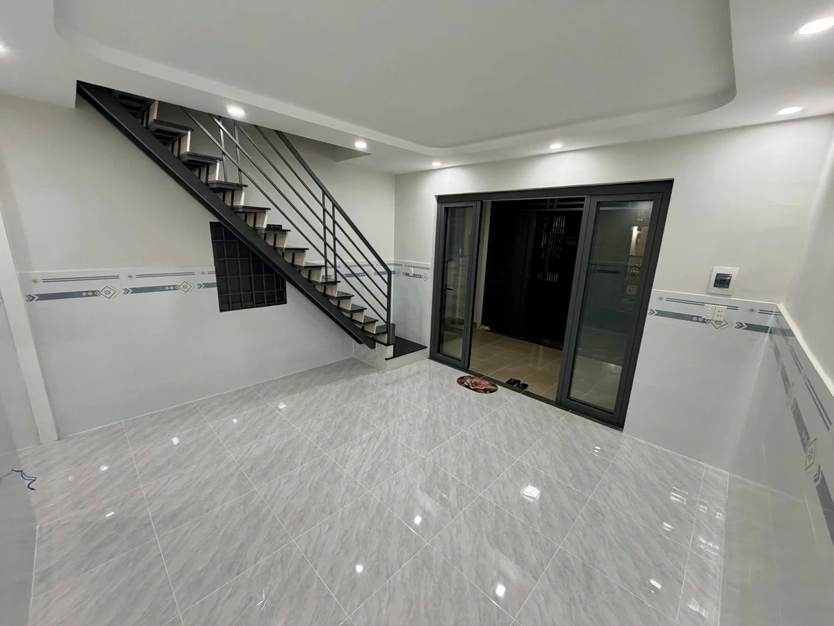 Bán nhà lầu Tân Phong 5×15m sổ riêng 4,2 tỷ - Ảnh thu nhỏ 5