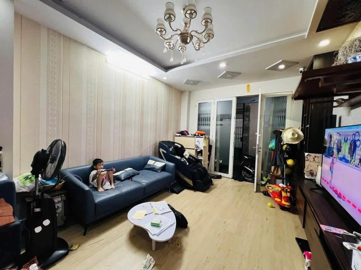 Bán nhà hẻm góc 2 mặt Hòa Hưng, Phường 13, Quận 10, 36m², 2PN, 5,999 tỷ - Ảnh thu nhỏ 4