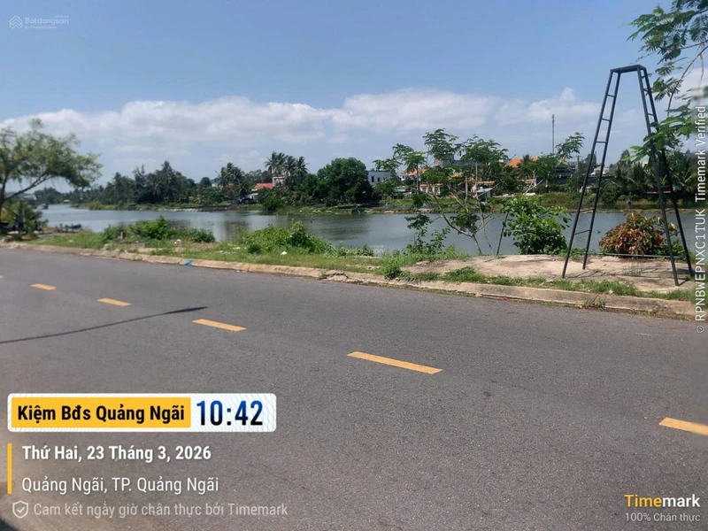 Bán đất mặt tiền sông Kinh Giang, đối lưng biển Mỹ Khê Quảng Ngãi, 150m2 ngang 8,2m, kinh doanh tốt