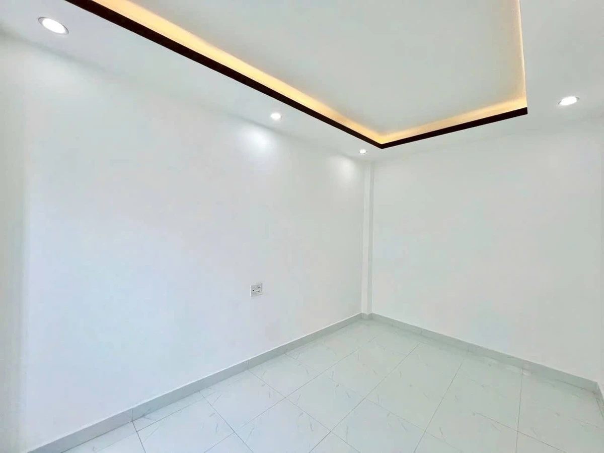 Bán nhà 4 tầng 38m² Lê Lai, Quận 1 - 2.9 tỷ - Ảnh thu nhỏ 5