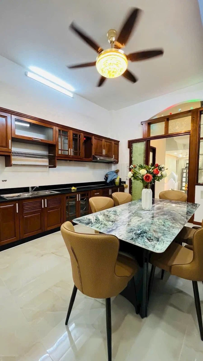 Bán nhà phố 5 tầng, 6 PN Quận 10, 63m² giá 14 tỷ - Ảnh thu nhỏ 3