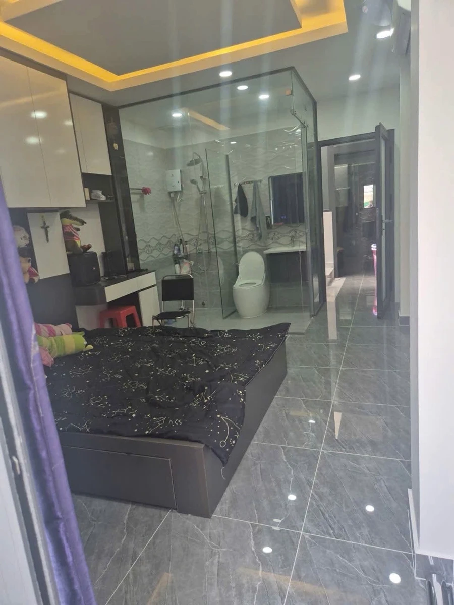 Bán nhà 3 tầng 45m2, 3PN, đường 8m gần vòng xoay Cây Gõ, Quận 11 - Ảnh thu nhỏ 5