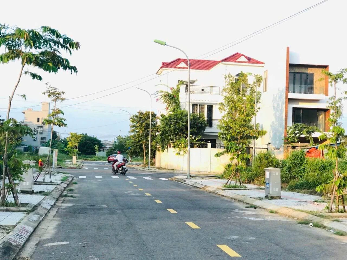 Bán đất 100m2 sổ đỏ giá 850 triệu gần QL51 - Ảnh thu nhỏ 2