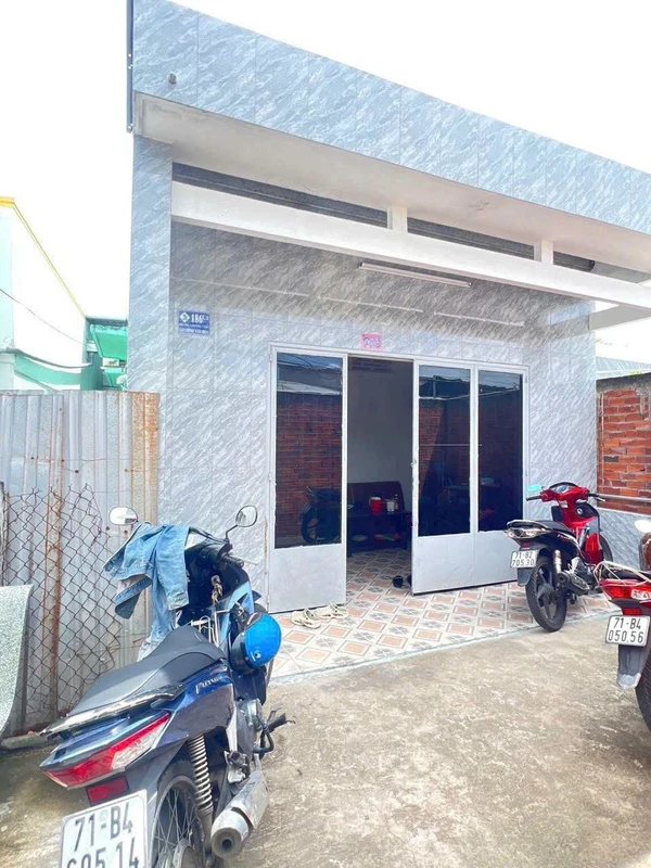 Bán nhà cấp 4, 58.5m2, 2 phòng ngủ, Phường 7 Bến Tre, giá 600 triệu