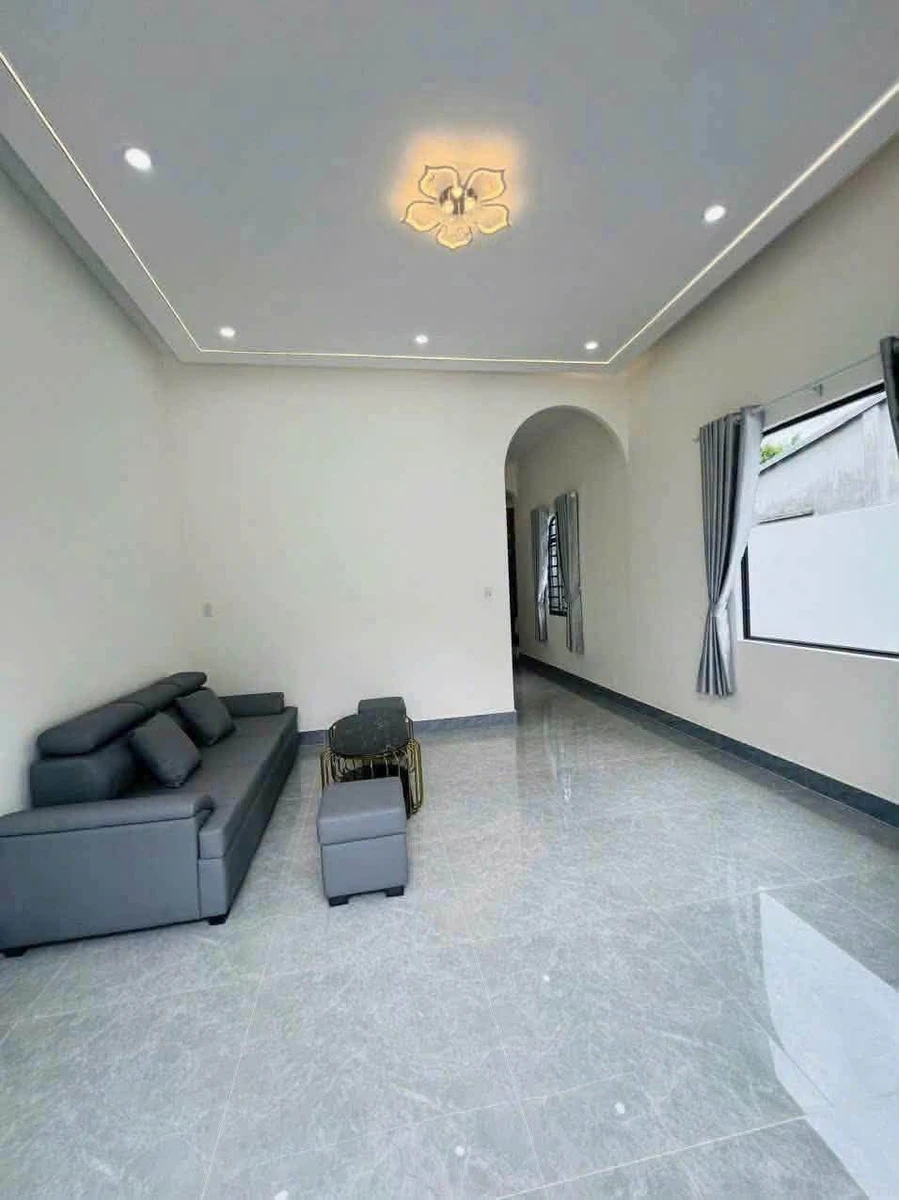 Bán nhà 3PN tại Tây Ninh, 294m², 1 tỷ 800 triệu - Ảnh thu nhỏ 2