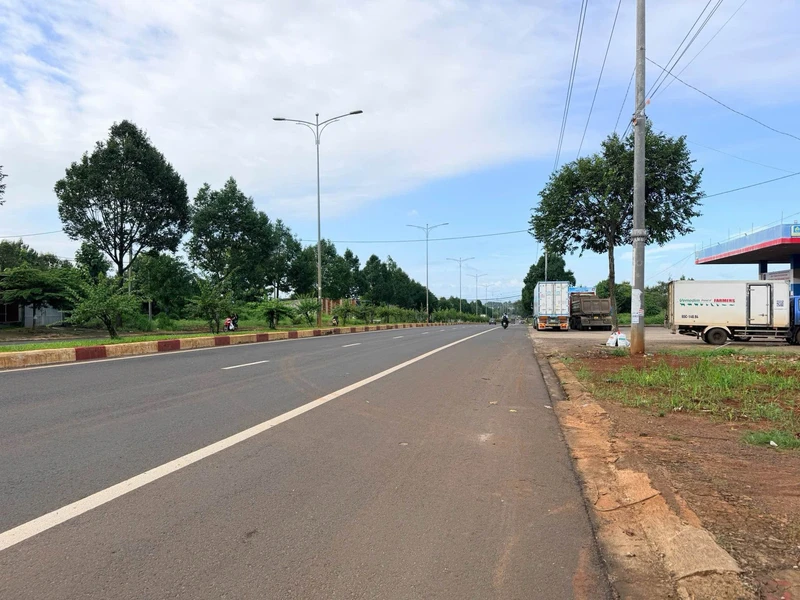 Bán đất hẻm Vành Đai 5x18m giá 379 triệu, Phường Ea Tam, Đắk Lắk