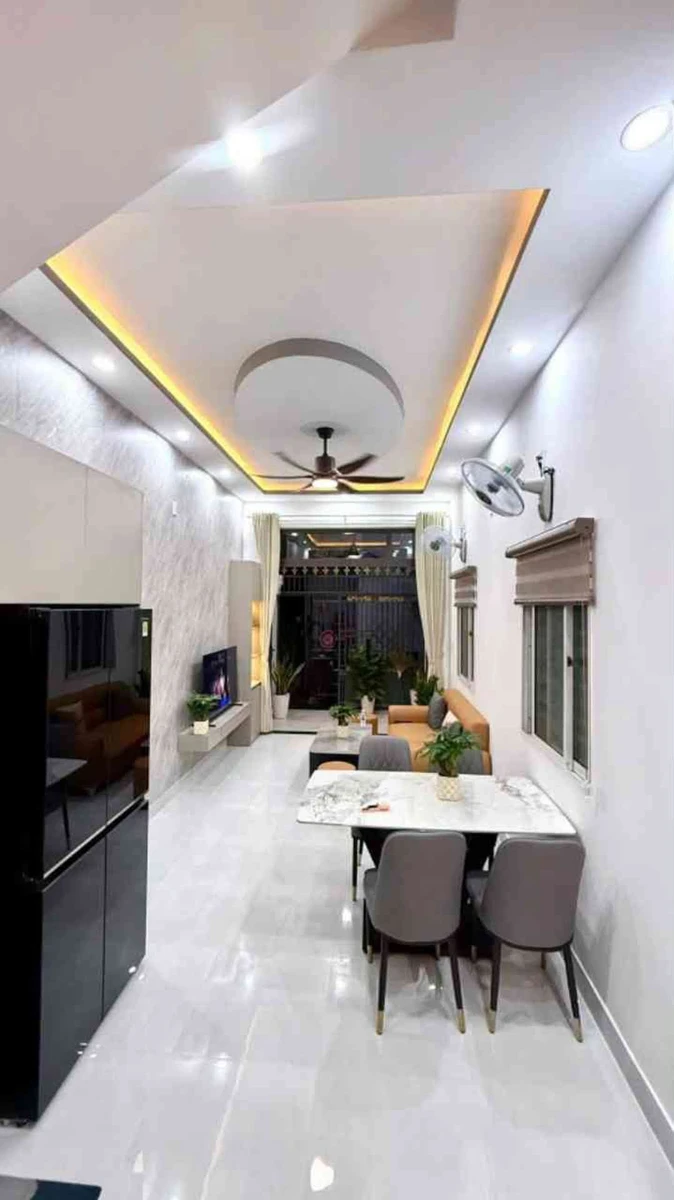 Bán nhà 3 tầng 55m2 Hoàng Diệu, Đà Nẵng, 4 tỷ - Ảnh thu nhỏ 2