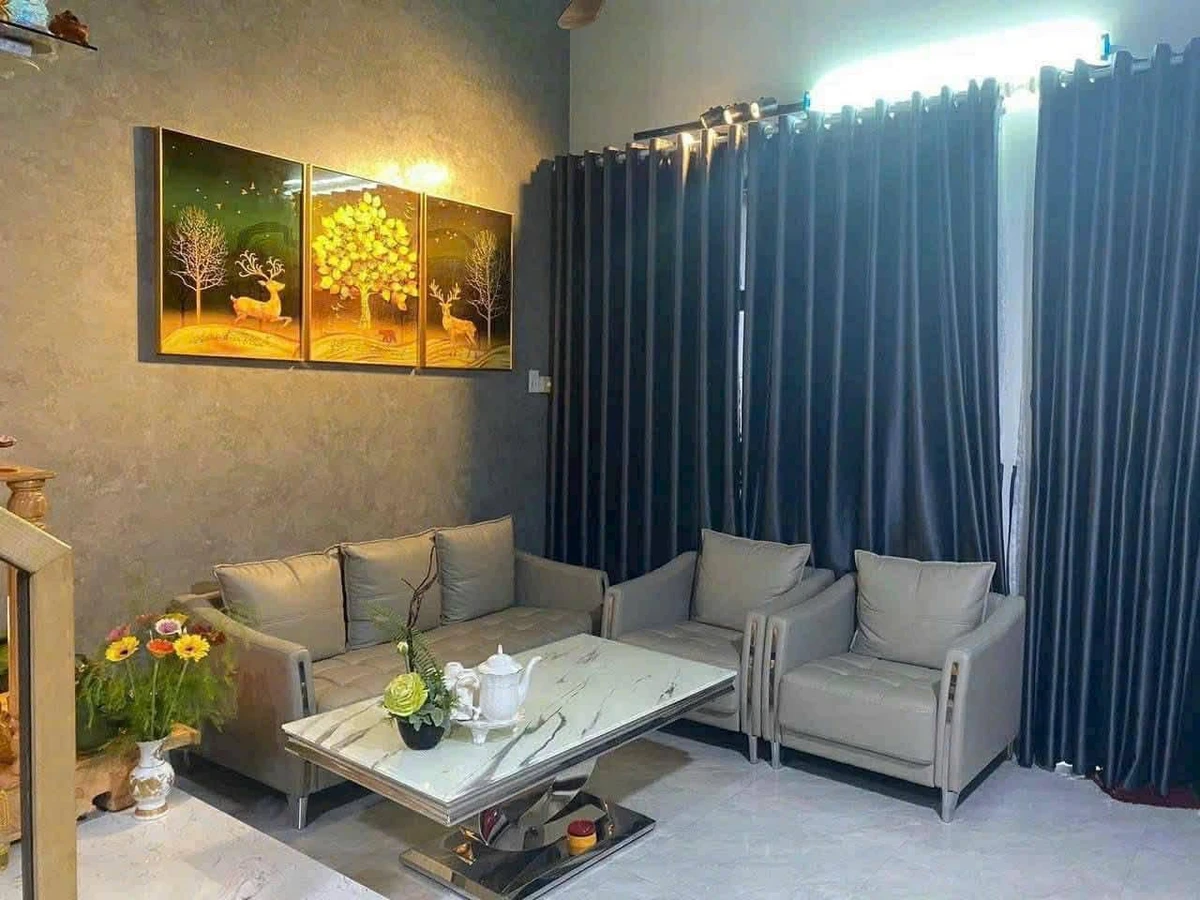 Bán nhà mặt tiền 90m2, 2 tầng, 2PN, đường Nguyễn Hữu Hào, Khuê Mỹ, Ngũ Hành Sơn, Đà Nẵng - Ảnh 1