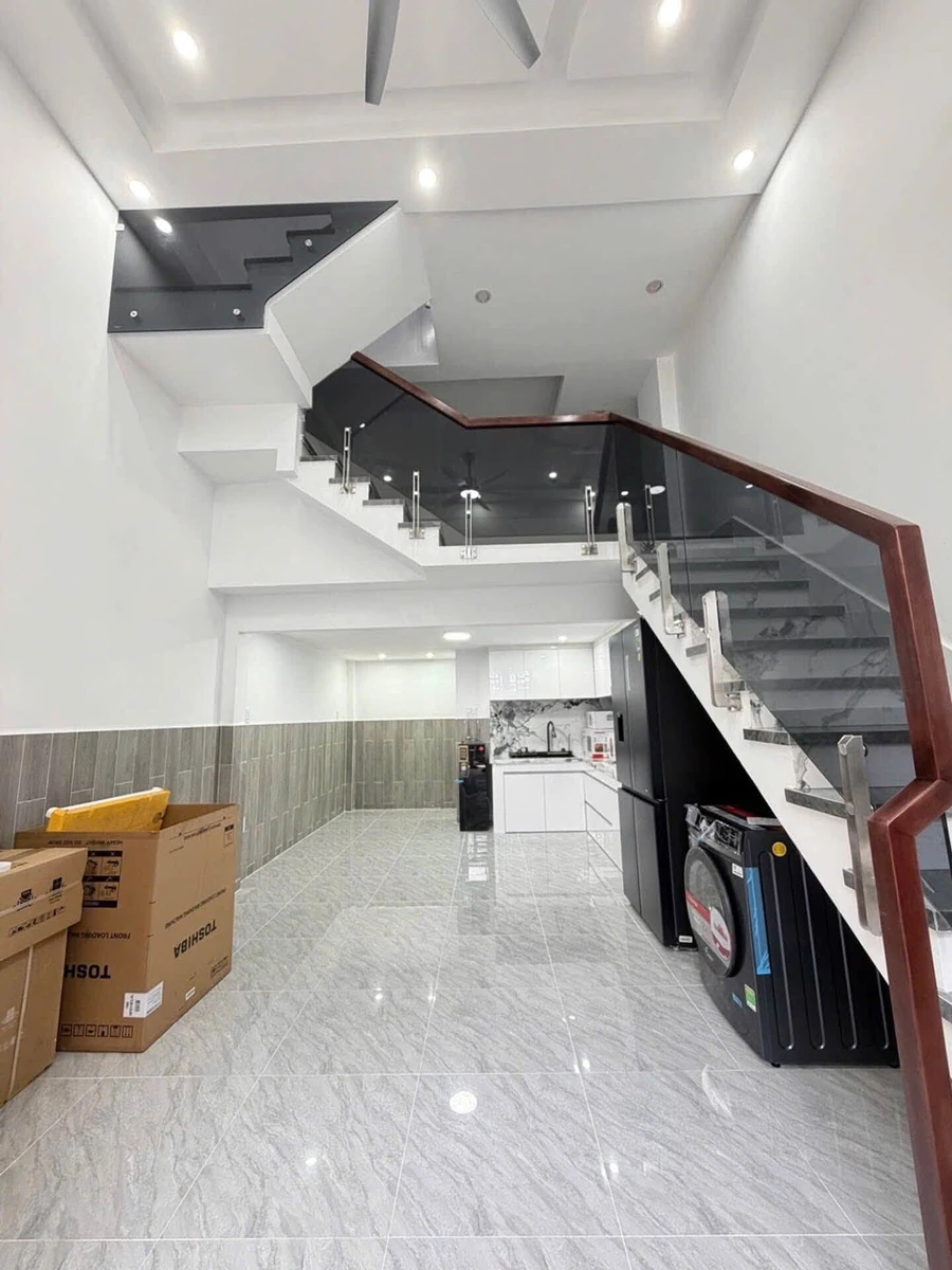 Bán nhà mới xây 3 tầng 4x10m gần khu Tên Lửa, Tỉnh Lộ 10, Bình Tân - Ảnh thu nhỏ 2