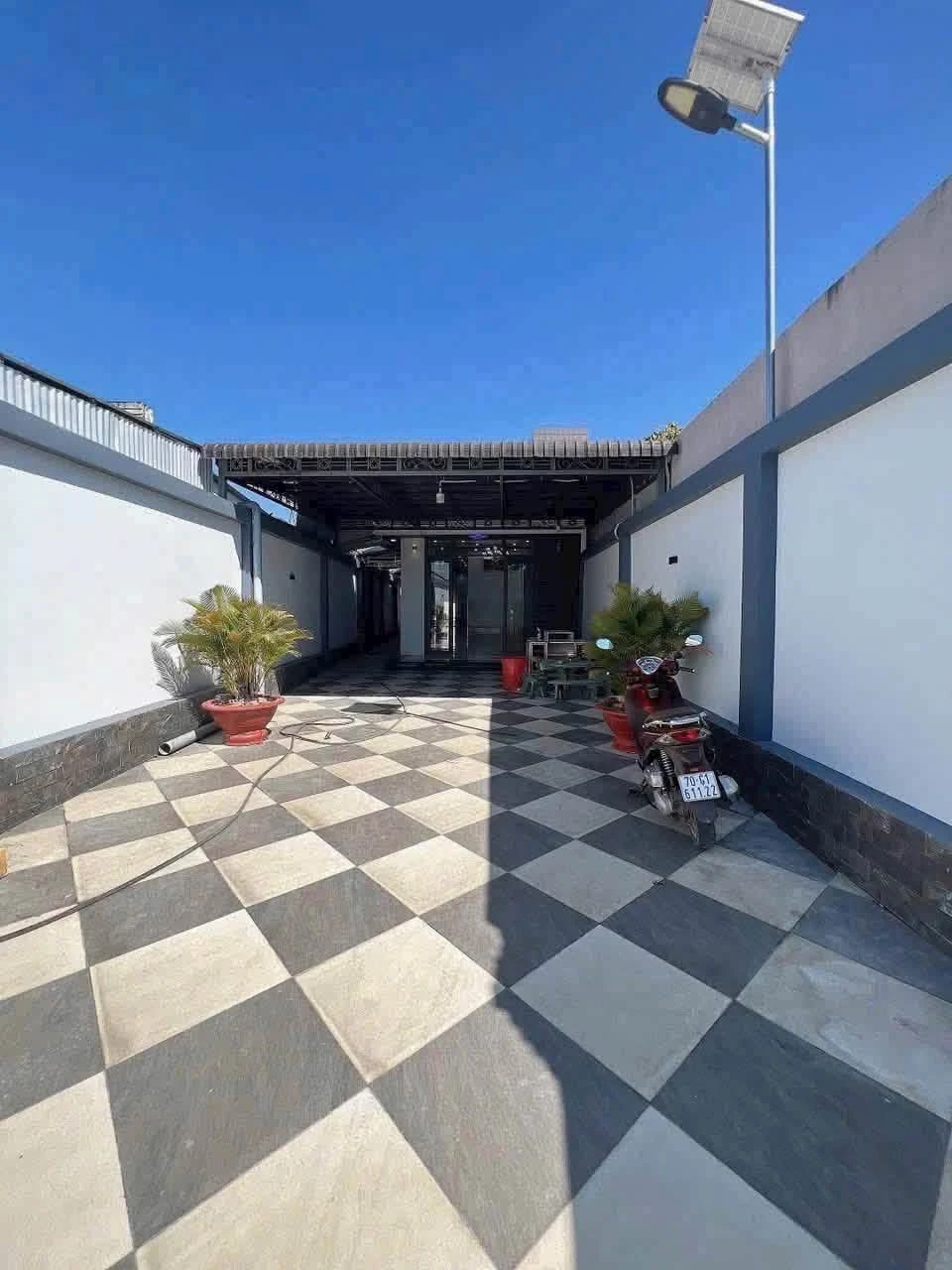 Bán nhà 283m² 2 phòng ngủ Tây Ninh - Ảnh 1