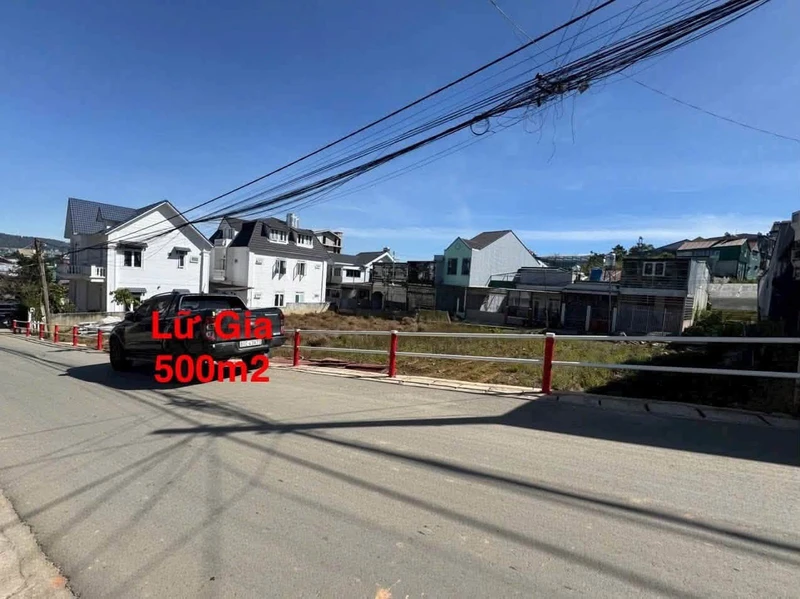 Bán đất mặt tiền Lữ Gia Đà Lạt 500m² 11,5 tỷ