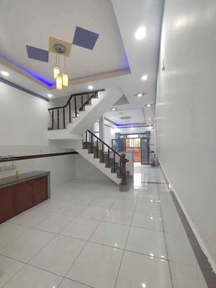 Bán nhà lầu 2 phòng ngủ 100m² Long Hưng, Đồng Nai - Ảnh thu nhỏ 3