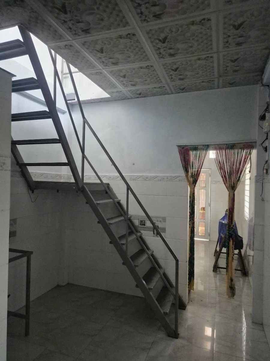 Nhà bán 3 phòng Mỹ Thạnh Bến Tre 148m2 950 triệu - Ảnh thu nhỏ 4