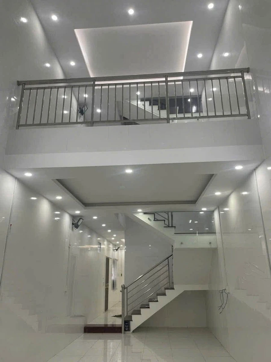 Bán nhà 2 mặt thoáng CMT8 100m2 3 tầng 14.5 tỷ - Ảnh thu nhỏ 5