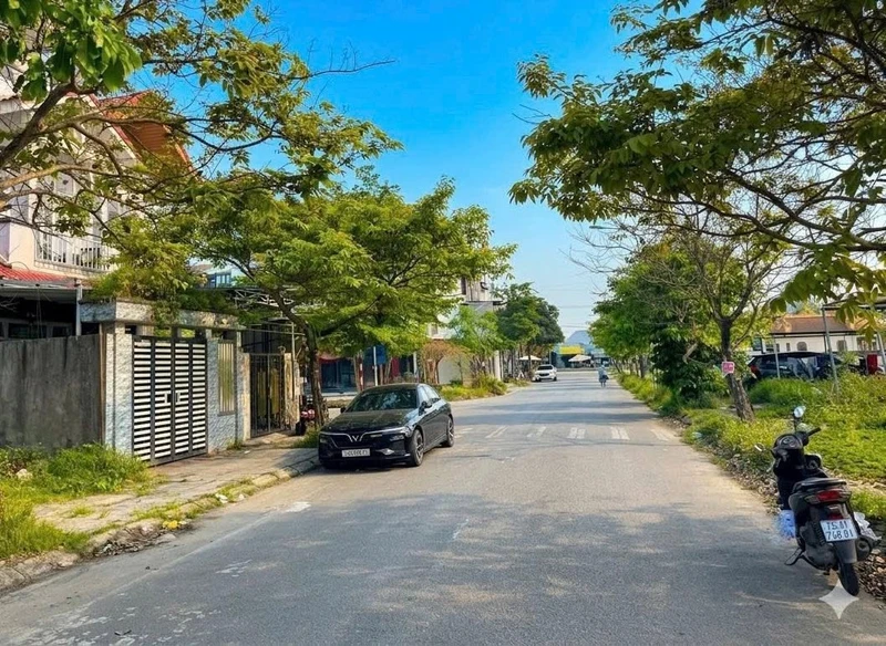Bán đất Khu D Phú Mỹ Thượng 105m2 view công viên, TP Huế
