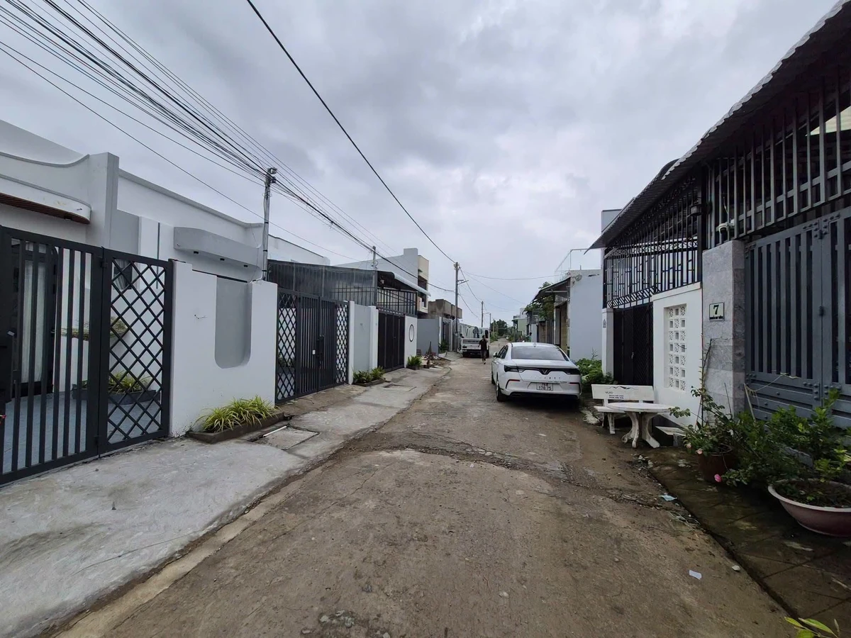 Bán đất mặt tiền Nguyễn Huy Tưởng, Rạch Giá, 95m2, 1 tỷ 50 - Ảnh 1