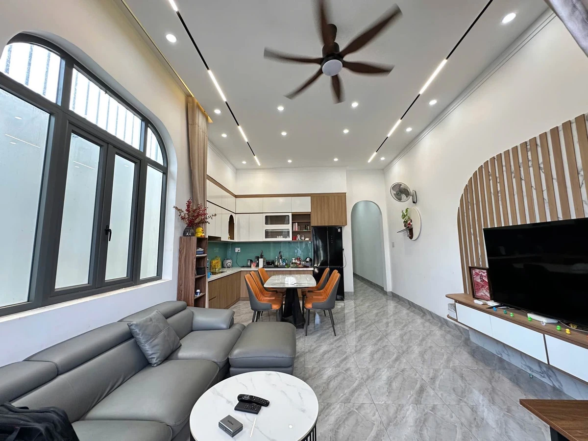 Bán nhà 2 phòng ngủ 60m² Buôn Ma Thuột - 2 tỷ 390 triệu - Ảnh thu nhỏ 3