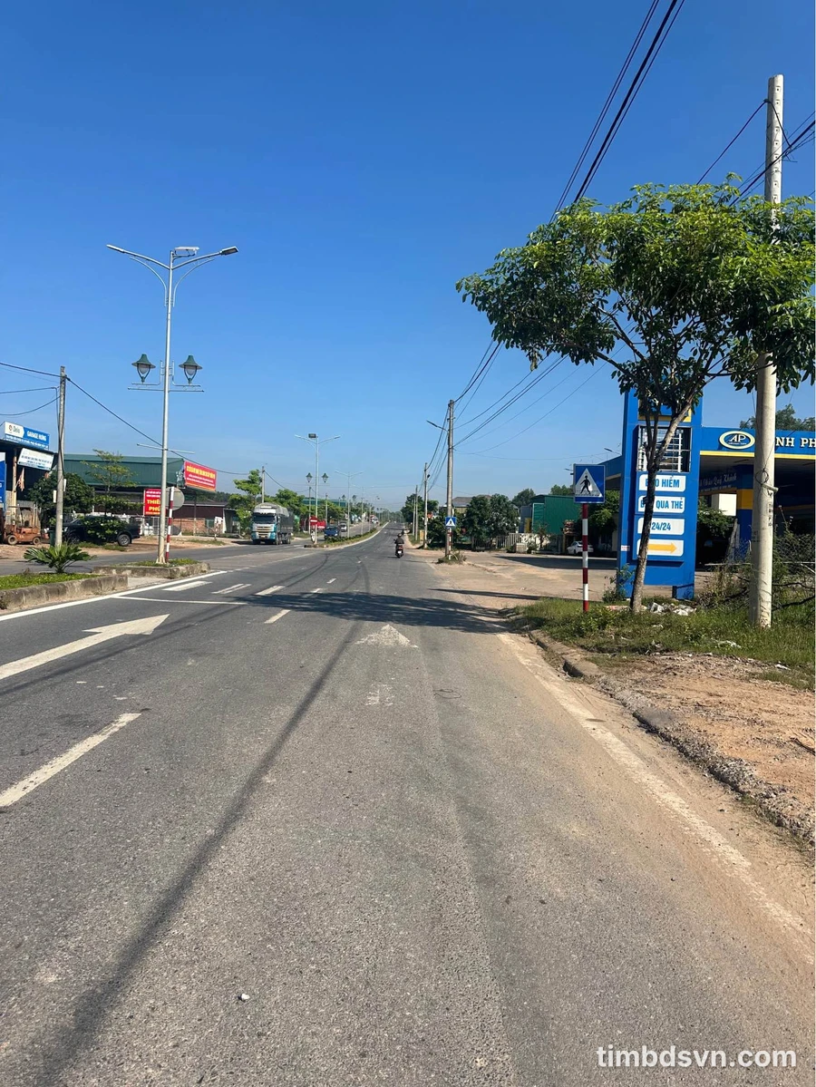 Bán lô đất mặt tiền Trần Bình Trọng 150m2, giá 1 tỷ 100 triệu - Ảnh thu nhỏ 3