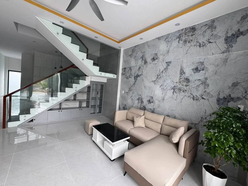Bán nhà hẻm Trương Thị Sáu, Phường 3, Tân An, Long An, 5x22m, giá 2,35 tỷ - Ảnh thu nhỏ 2