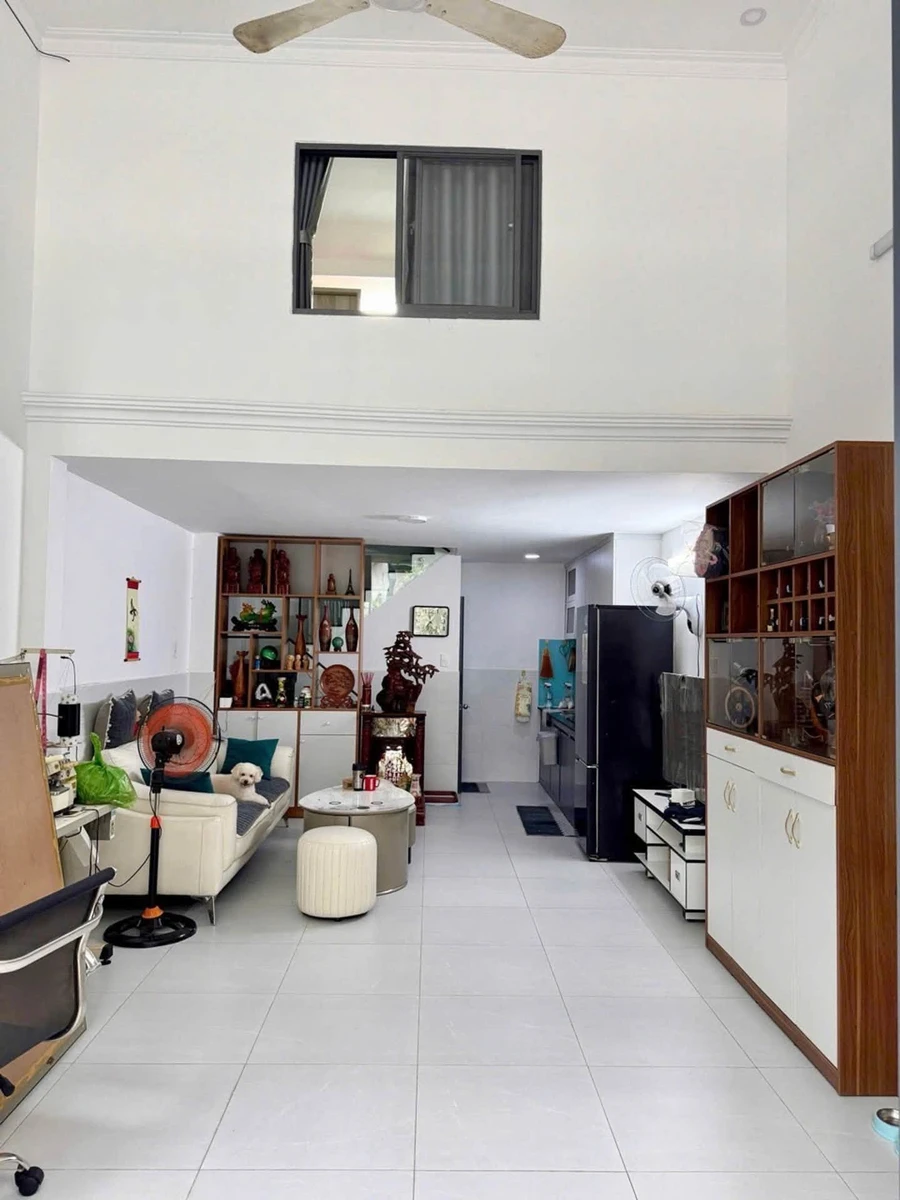 Bán nhà đường Vườn Lài 40m2, ô tô đậu trước cửa, giá 5,8 tỷ - Ảnh thu nhỏ 3