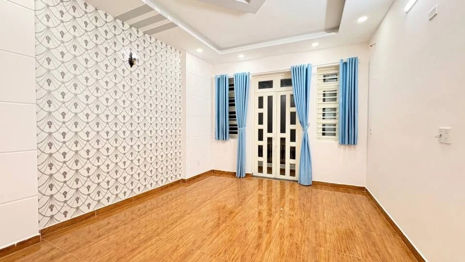 Bán nhà phố 1 trệt 4 lầu 59 m² giá 5,49 tỷ Quận 12 - Ảnh thu nhỏ 5