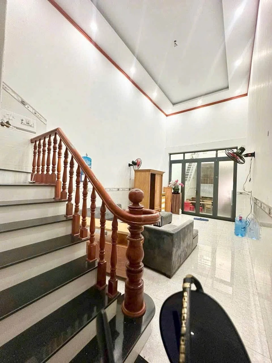 Bán nhà mặt tiền kinh doanh Quận 5, 138m2, 3PN, 4tỷ999 - Ảnh thu nhỏ 4