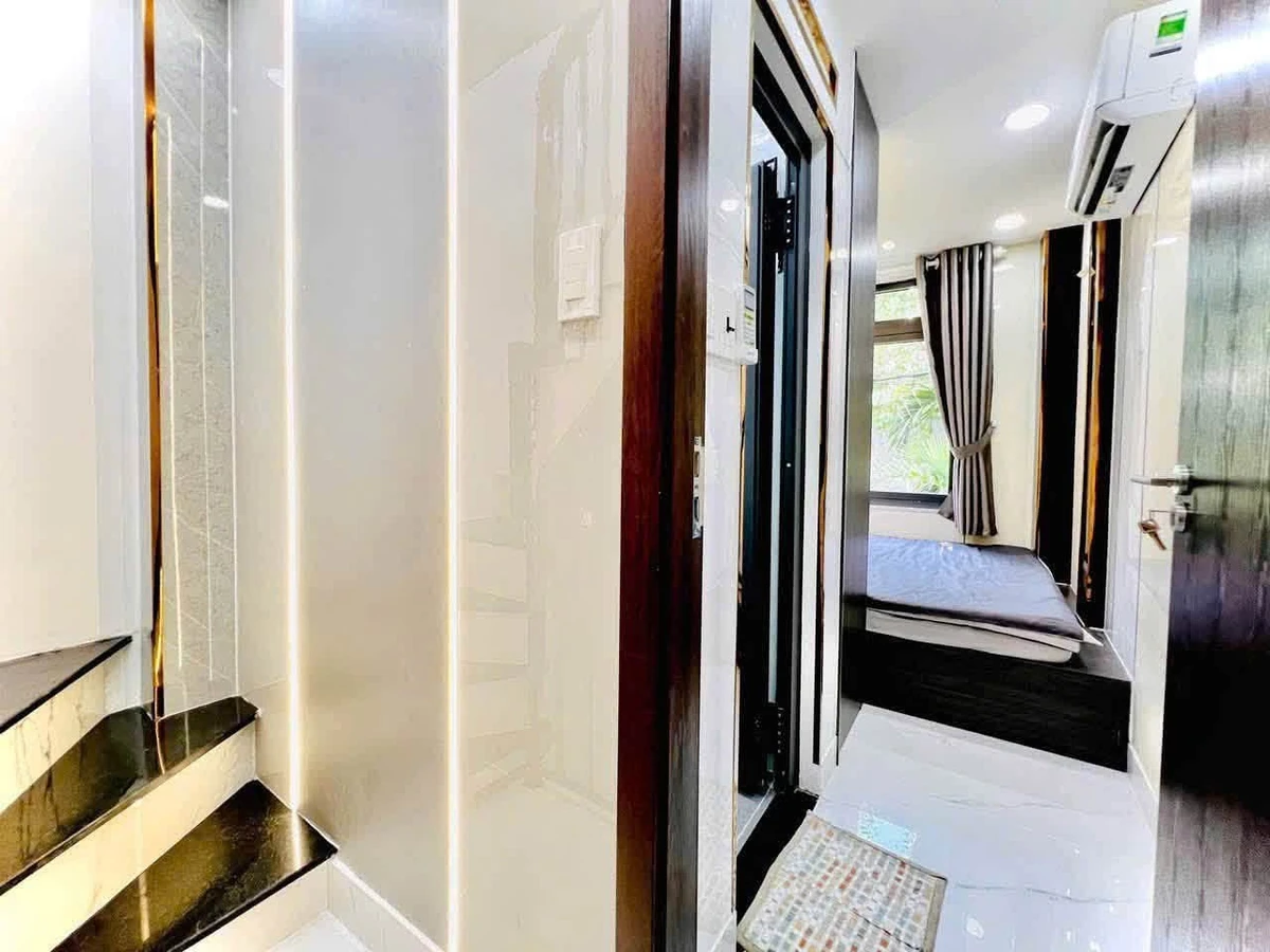 Bán nhà mini 1 trệt 2 lầu 2PN 2WC hẻm Quang Trung, Phường 10, Gò Vấp giá 2,45 tỷ - Ảnh thu nhỏ 4