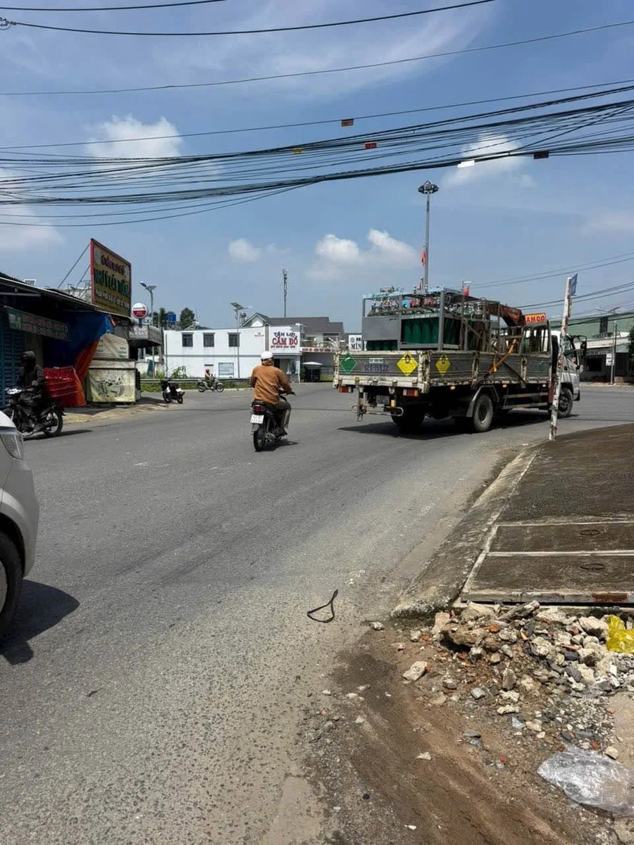 Bán lô đất mặt tiền Bàu Sen, Đức Lập, Long An, 686m2 - Ảnh 1