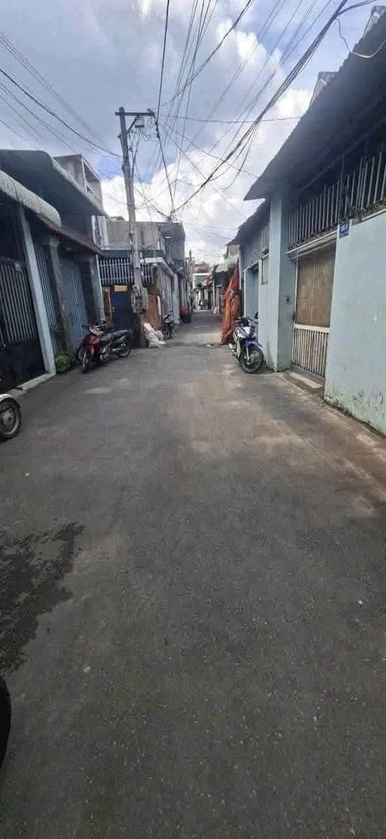 Bán nhà 8 phòng 125m² Trại Bò Bình Tân 1 tỷ 890 - Ảnh thu nhỏ 2