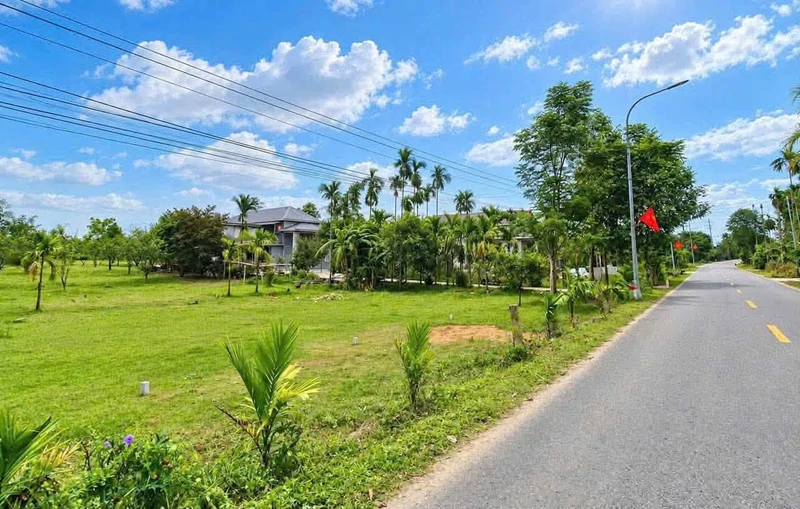 Bán đất 136m² giá 399 triệu, sổ hồng sẵn, gần chợ Phò Trạch, Huế