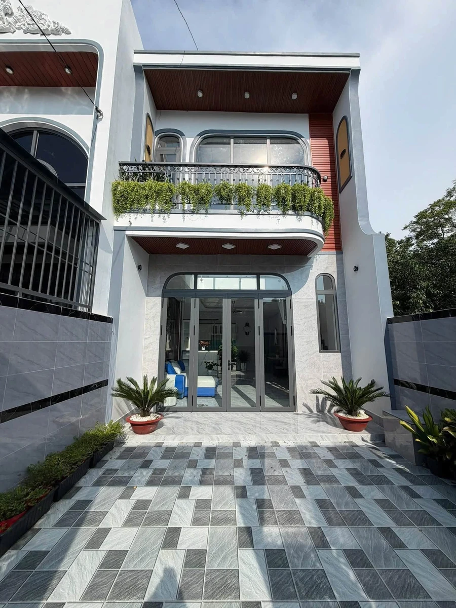 Bán nhà 3 phòng ngủ 100m² Mỹ Hạnh Bắc, 2 tỷ 350 - Ảnh thu nhỏ 3