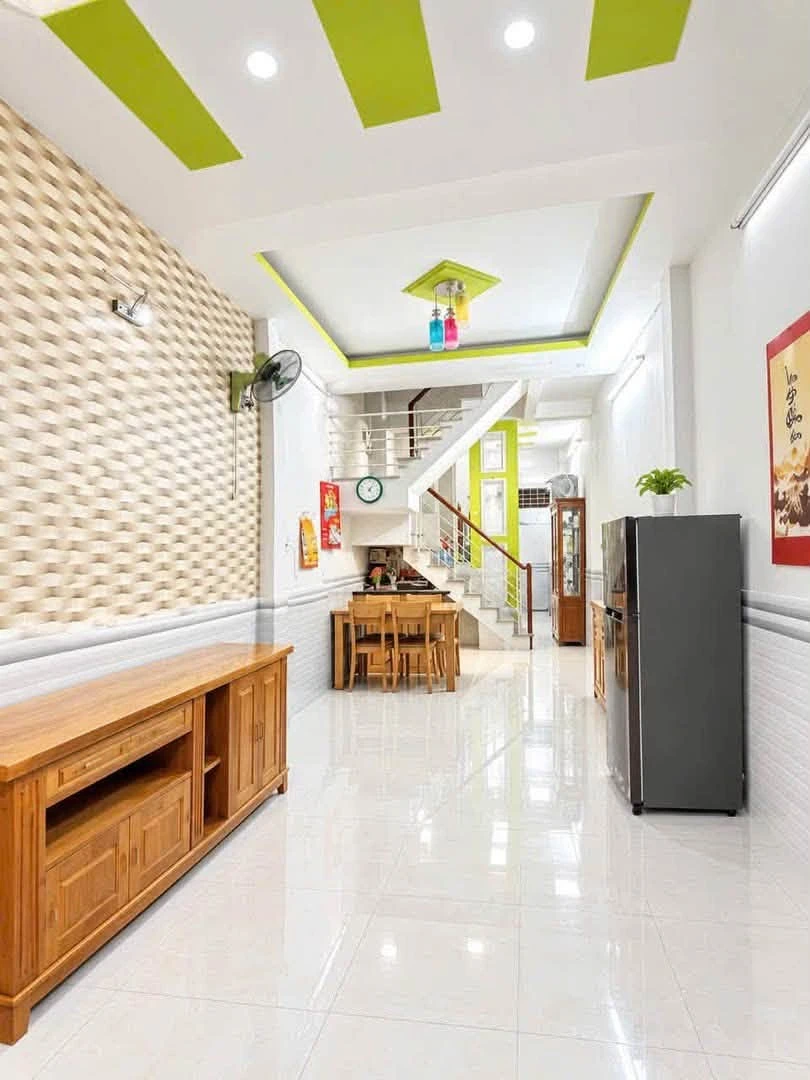 Bán nhà 2 tầng 32m² 3 tỷ Quận 12 gần Lam Sơn - Ảnh thu nhỏ 2