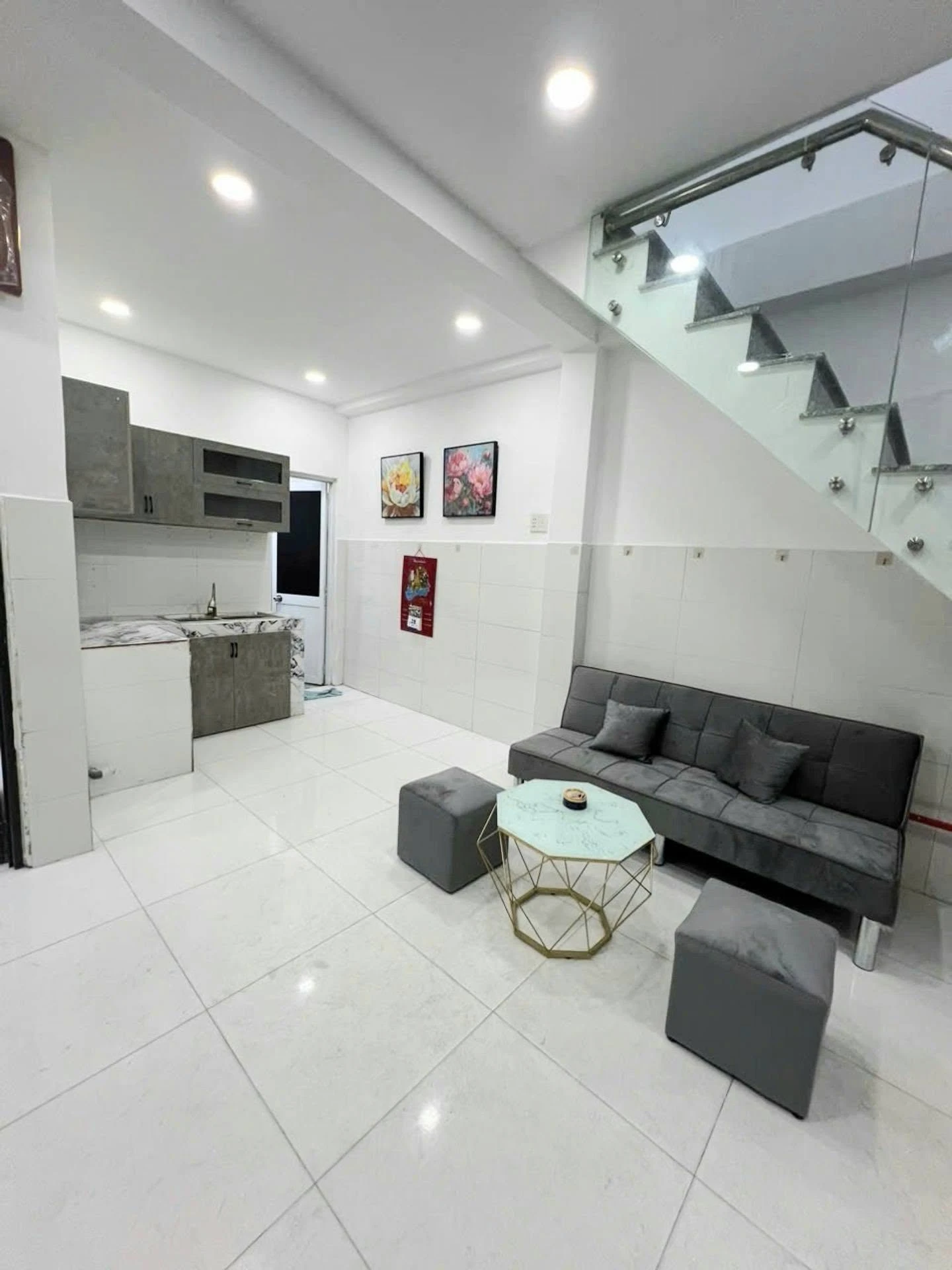 Bán nhà 2 tầng 3 phòng ngủ 44m2 giá 4 tỷ Bình Tân - Ảnh 1