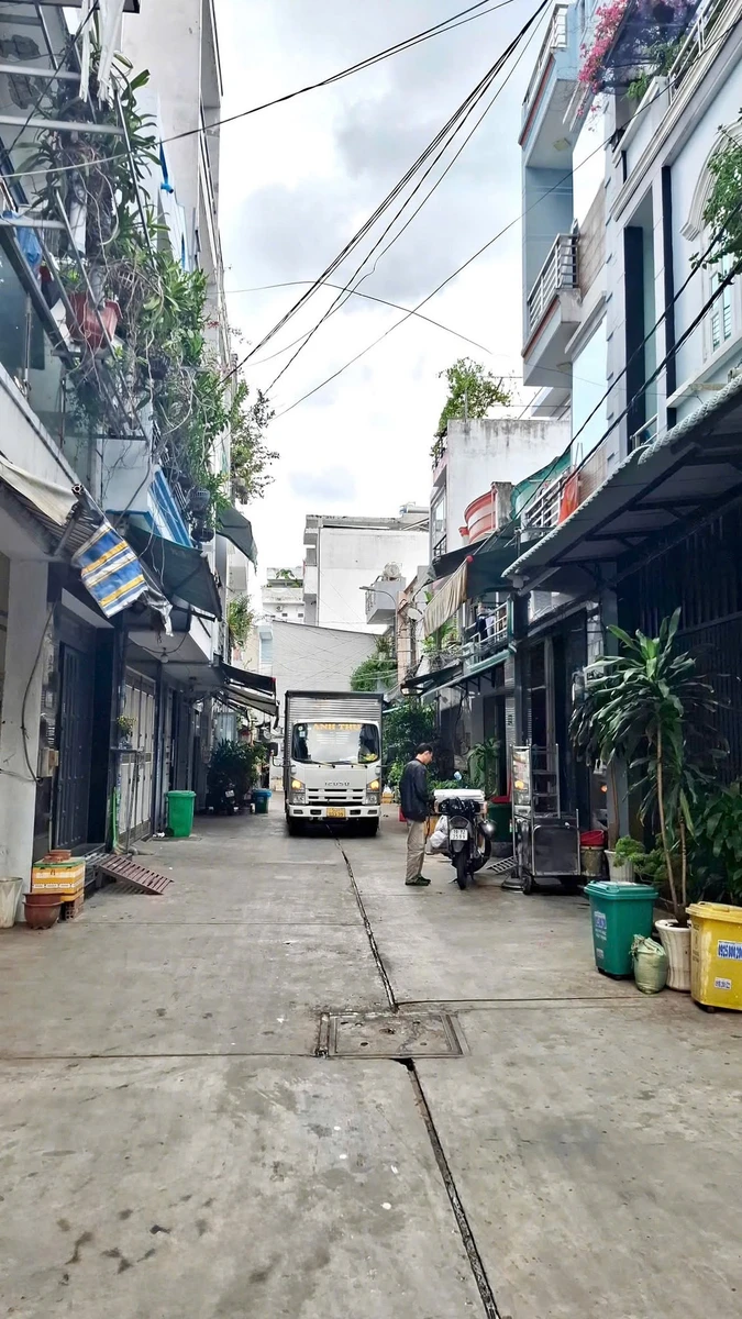 Bán nhà hẻm 7m Bình Tân, 106m², 2PN, 5.28 tỷ - Ảnh 1
