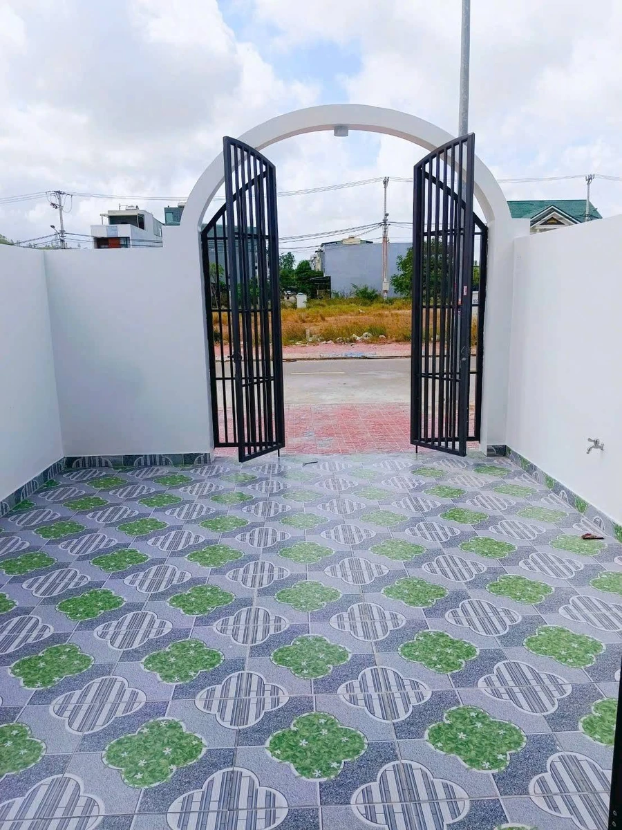 Bán nhà phố 3 tầng 74m² mặt tiền Nhà Bè 3.69 tỷ - Ảnh thu nhỏ 3
