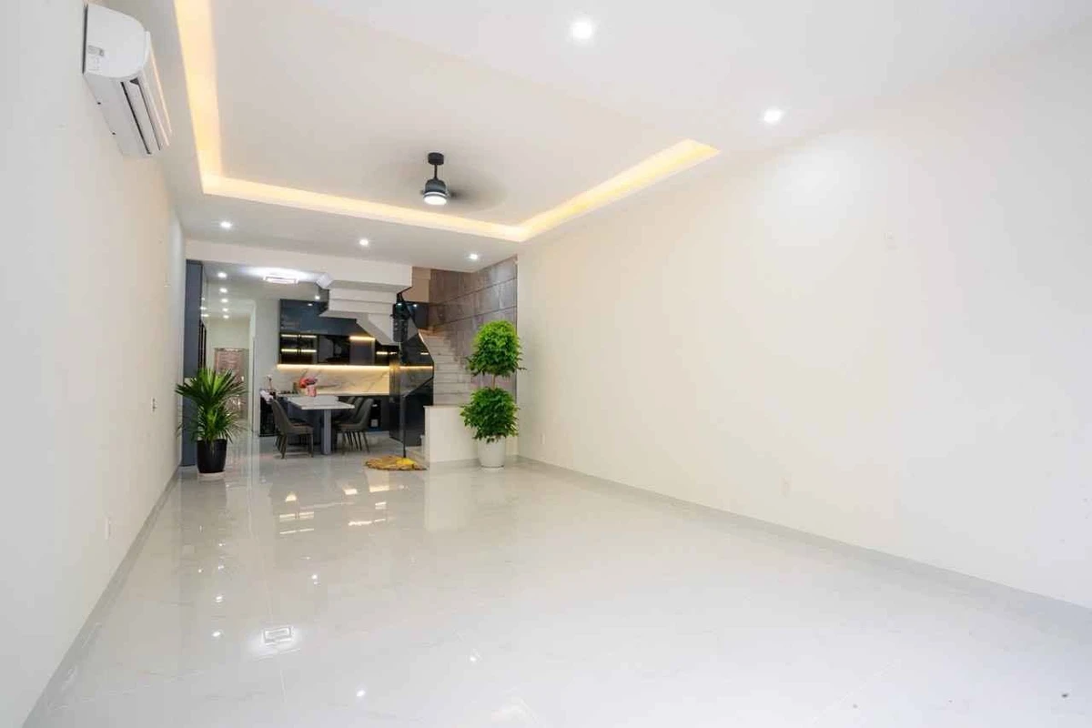Bán nhà phố 54m² 3 tầng 4PN gần Aeon Mall Thanh Khê, Đà Nẵng - Ảnh thu nhỏ 2