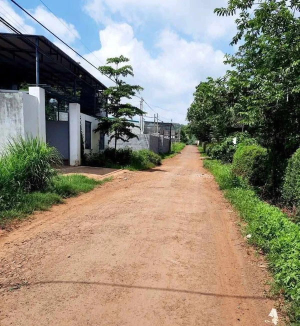 Bán lô đất 15x26m hẻm 369 Nguyễn Thị Định, Phường Thành Nhất, Buôn Ma Thuột, giá 1,35 tỷ