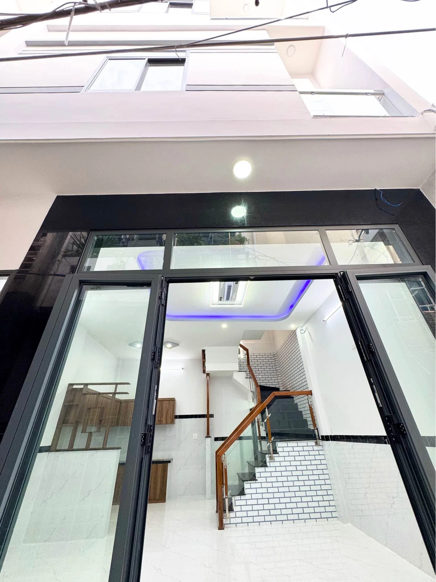 Bán nhà 3 tầng 3PN, 41m2, hẻm cạn, Quy Nhơn 3.2 tỷ - Ảnh 1