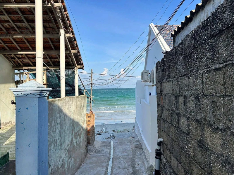 Bán nhà mặt biển 100m2 Dốc Lết Khánh Hòa