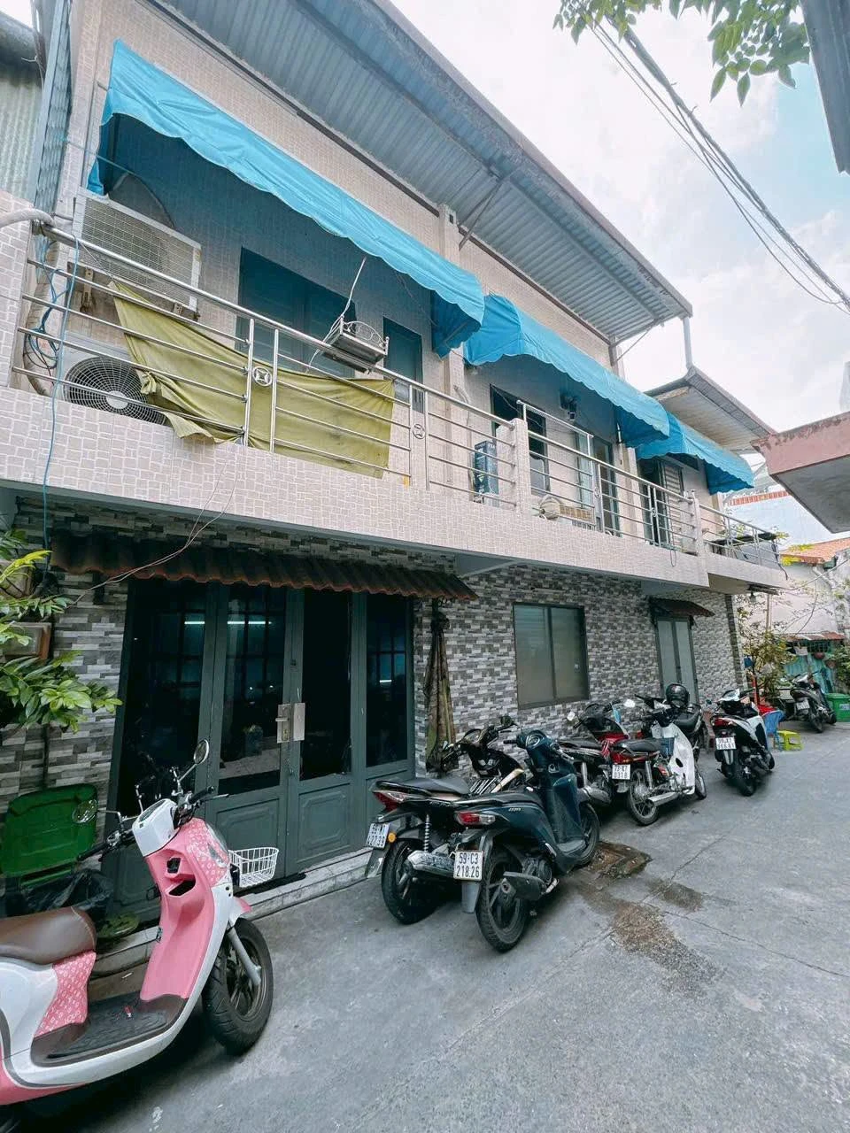 Bán nhà góc Nguyễn Khoái Quận 4, 55,7m2, 3 căn riêng biệt, giá 4,5 tỷ - Ảnh 1