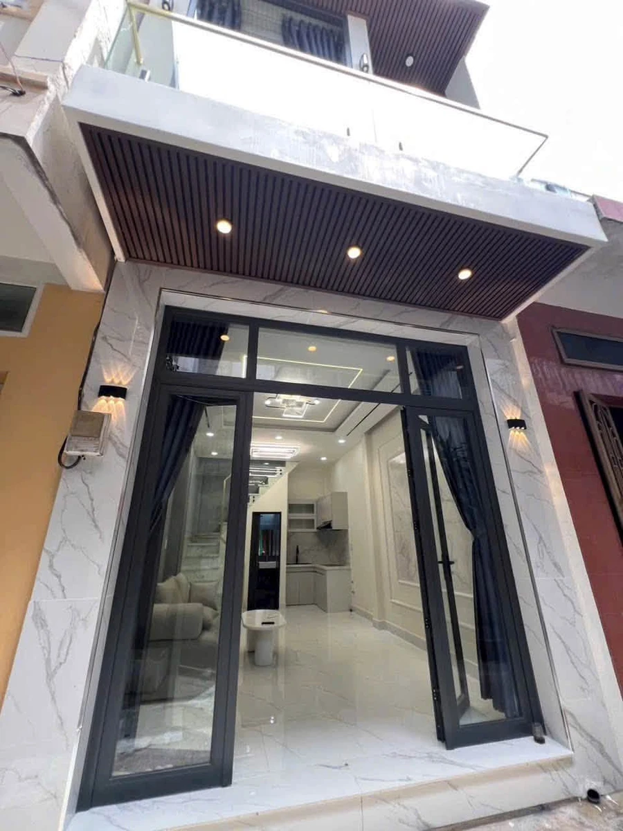 Bán nhà hẻm 3m 3,5x8m 1 trệt 1 lầu 2PN khu Đồng Đen - Bàu Cát, Tân Bình giá 4,68 tỷ - Ảnh 1