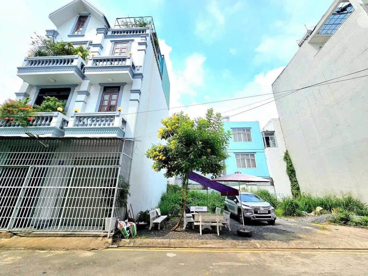 Bán nền nhà phố 81m2 gần đường Nguyễn Thị Định, Thạnh Mỹ Lợi, Quận 2 - Ảnh 1
