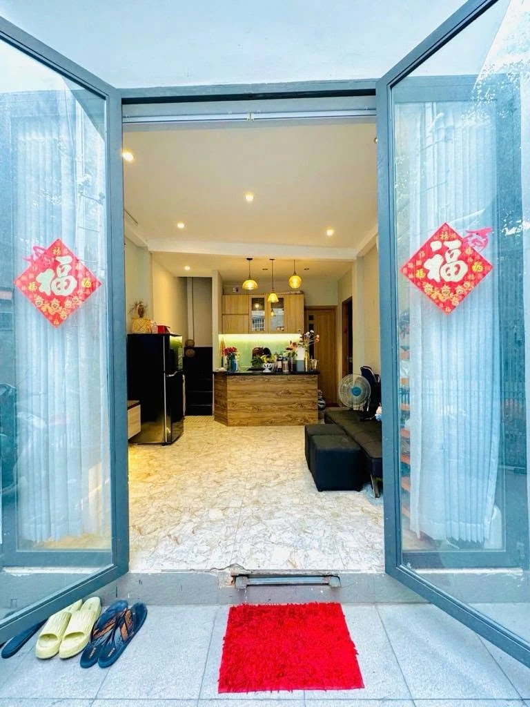 Bán nhà riêng nở hậu hẻm Bông Sao, 32m² 2PN, Quận 8 - Ảnh thu nhỏ 2