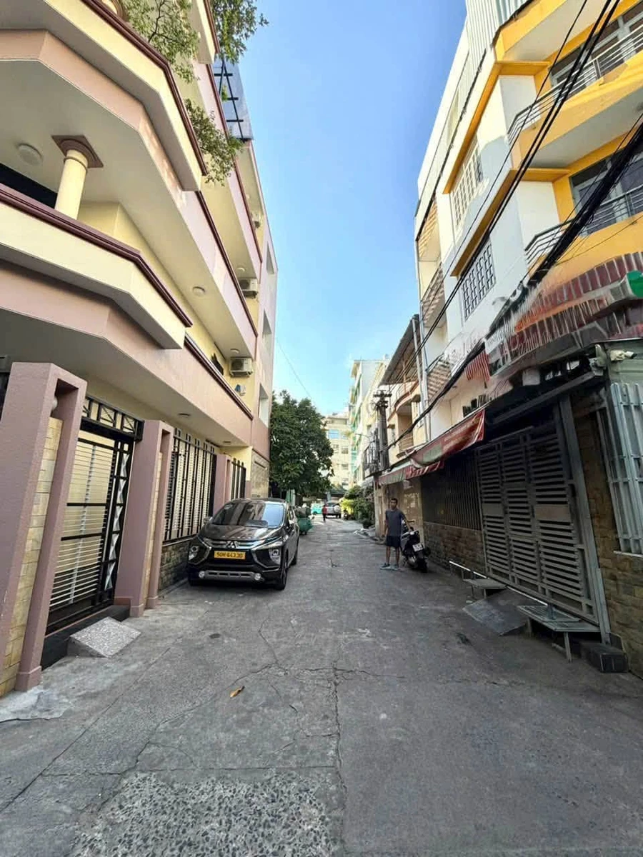 Bán nhà 5 tầng BTCT 35m2, 7 phòng ngủ, gần chợ Nguyễn Tri Phương, Quận 10 - Ảnh 1