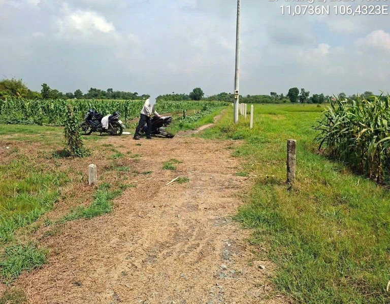Bán nhà hẻm Chu Văn An 81m² 2PN full nội thất 1 tỷ 330 2c100835694