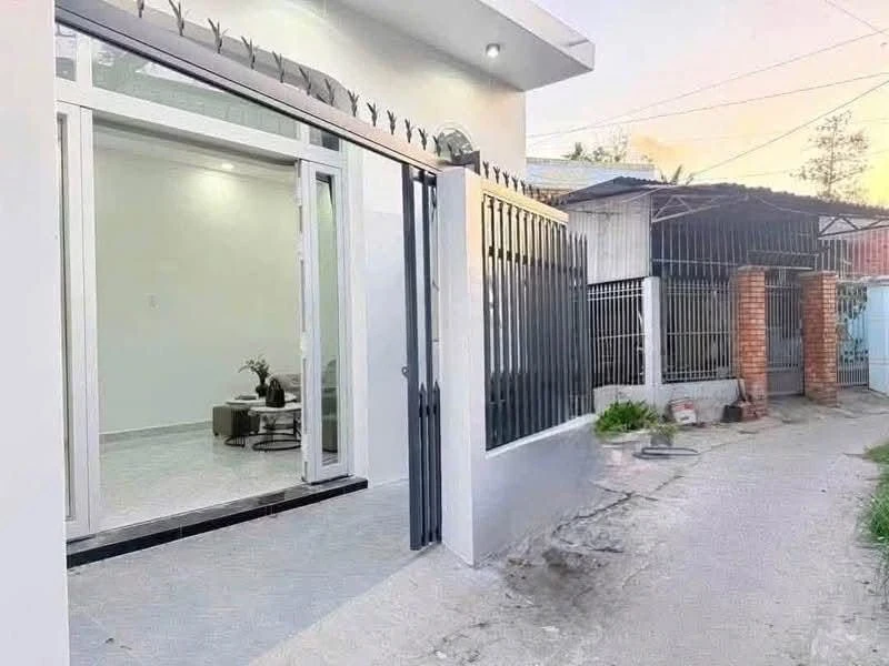 Bán nhà mới 2PN full nội thất 60m² Phường 7 Bến Tre 1,15 tỷ - Ảnh 1